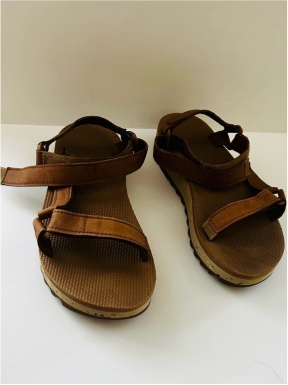 Teva Brown Hook & Loop Comfort Sandals Outdoor Walking Sandals